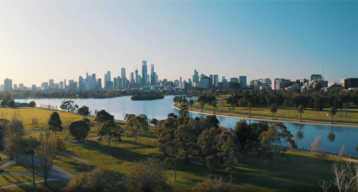 Albert Park Lake